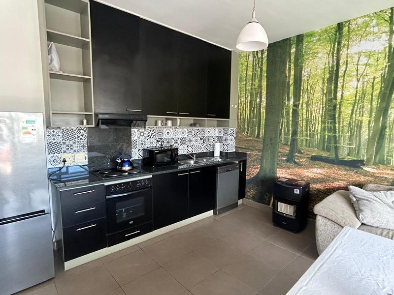 To Let 1 Bedroom Property for Rent in Gardens Western Cape